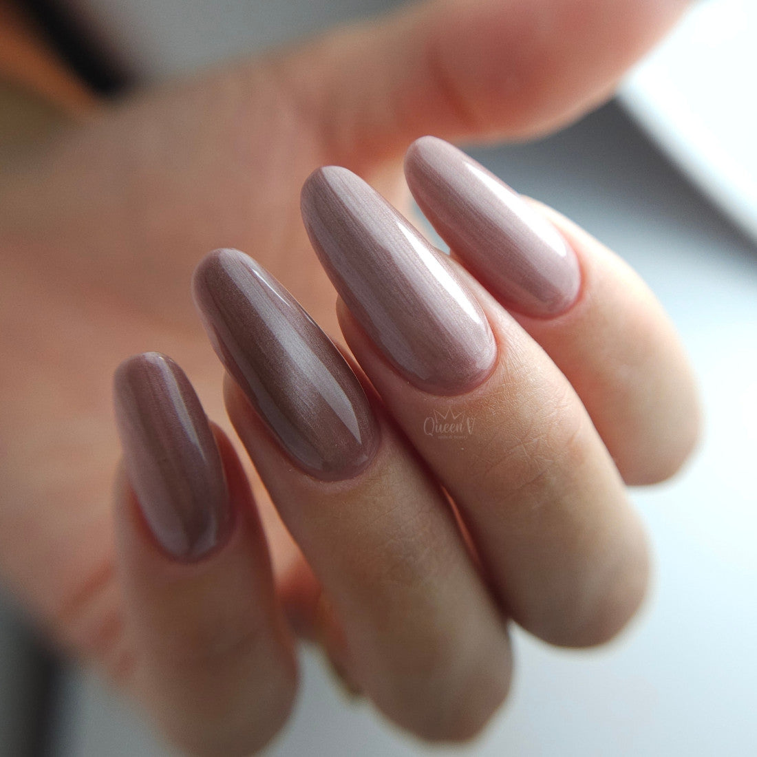 Brush N' Color BECAUSE OF YOU 10ml (Miss Independent) - cat eye-
